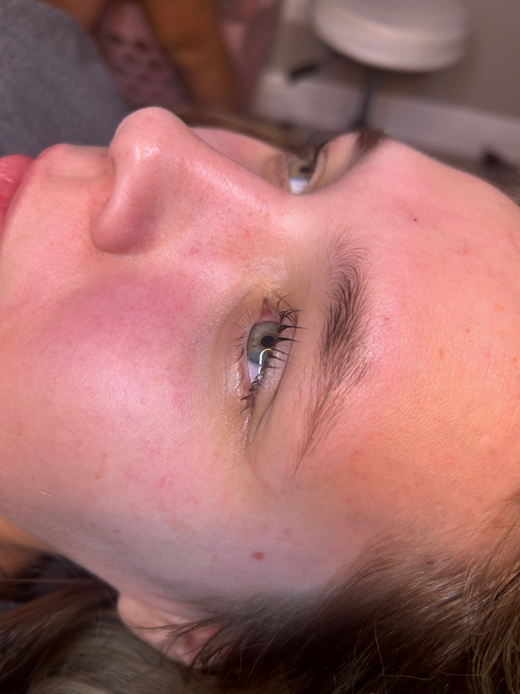 Lash lift and tint