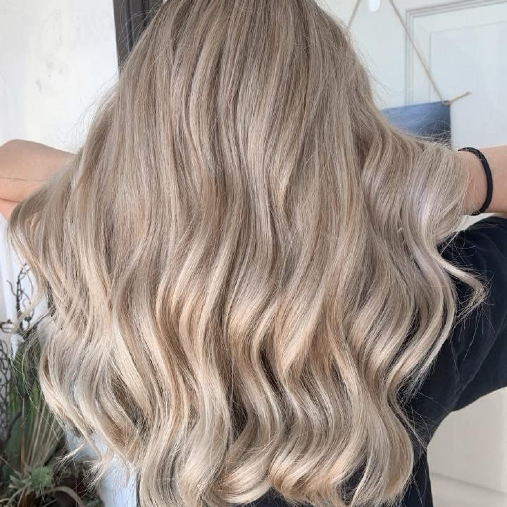 Women’s Wash & Style at Pretty By Kinlee in Duncan, OK