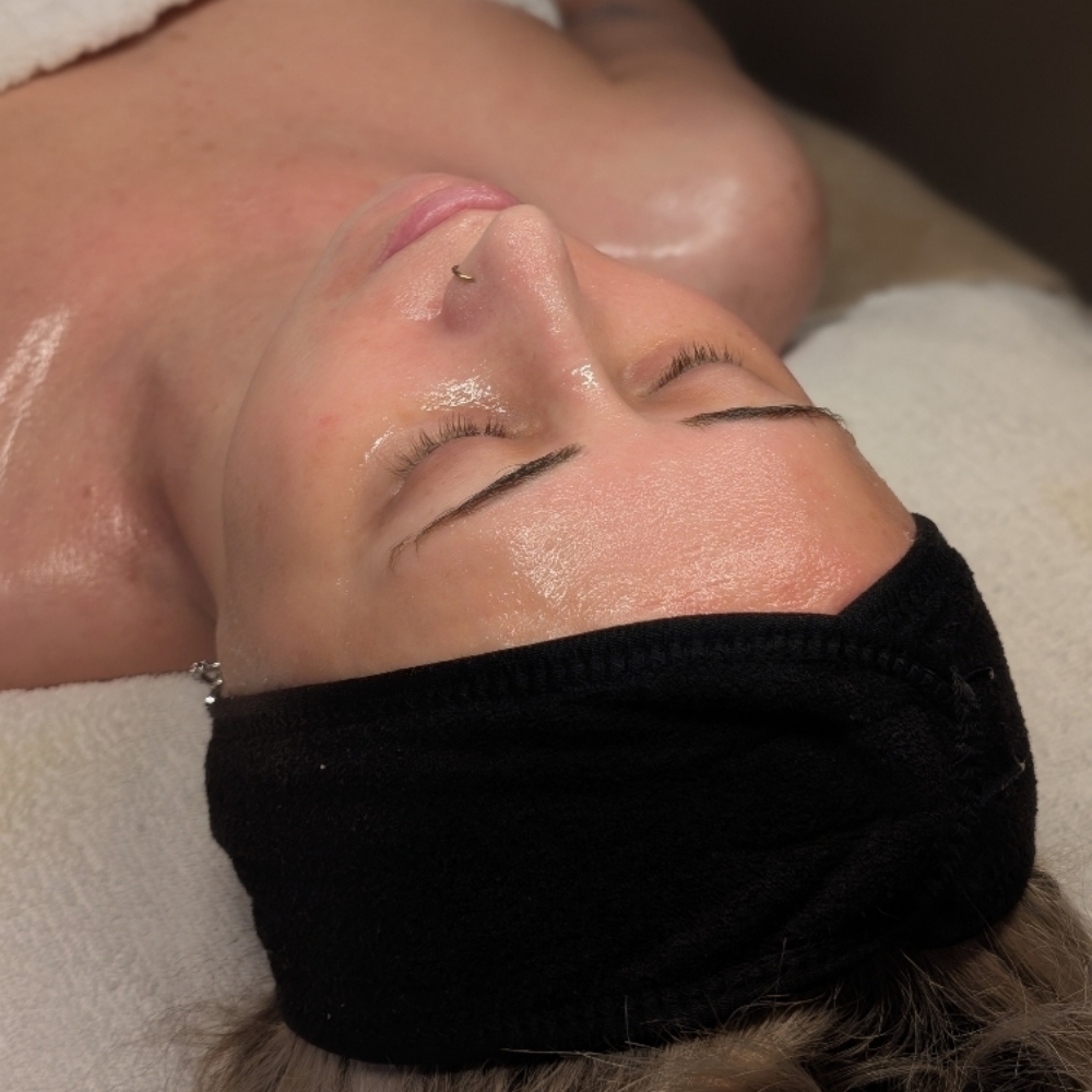 Renew & Tighten Facial at Vanity Skin & Lash in Chattanooga, TN
