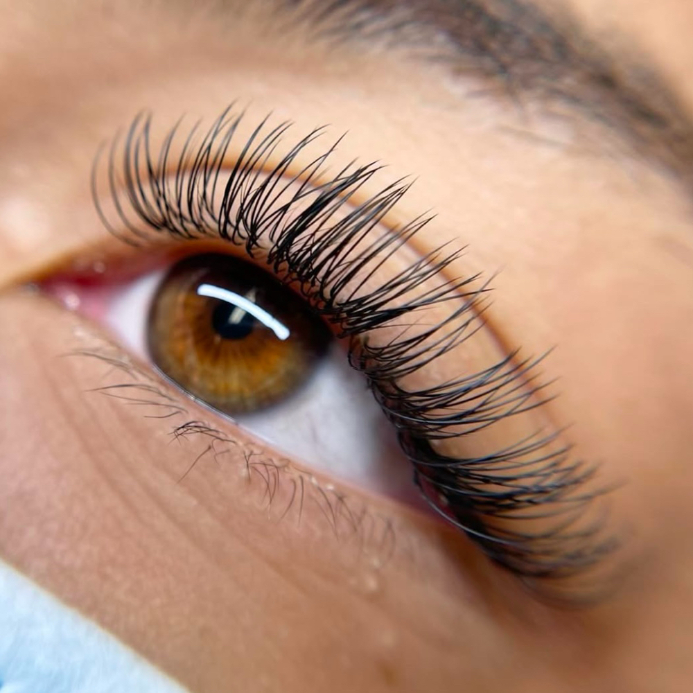 Classic/Wet Fill at Lashes By Kash in Menomonee Falls, WI