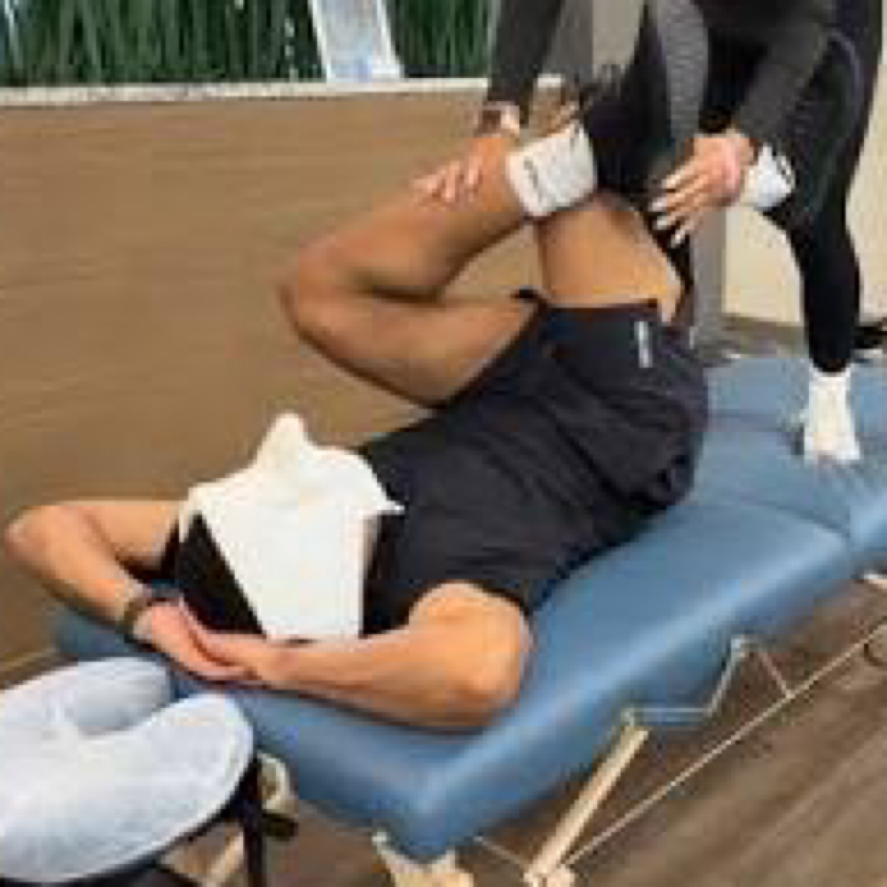 Full Body Stretch at PureLūXé Beauty & Spa