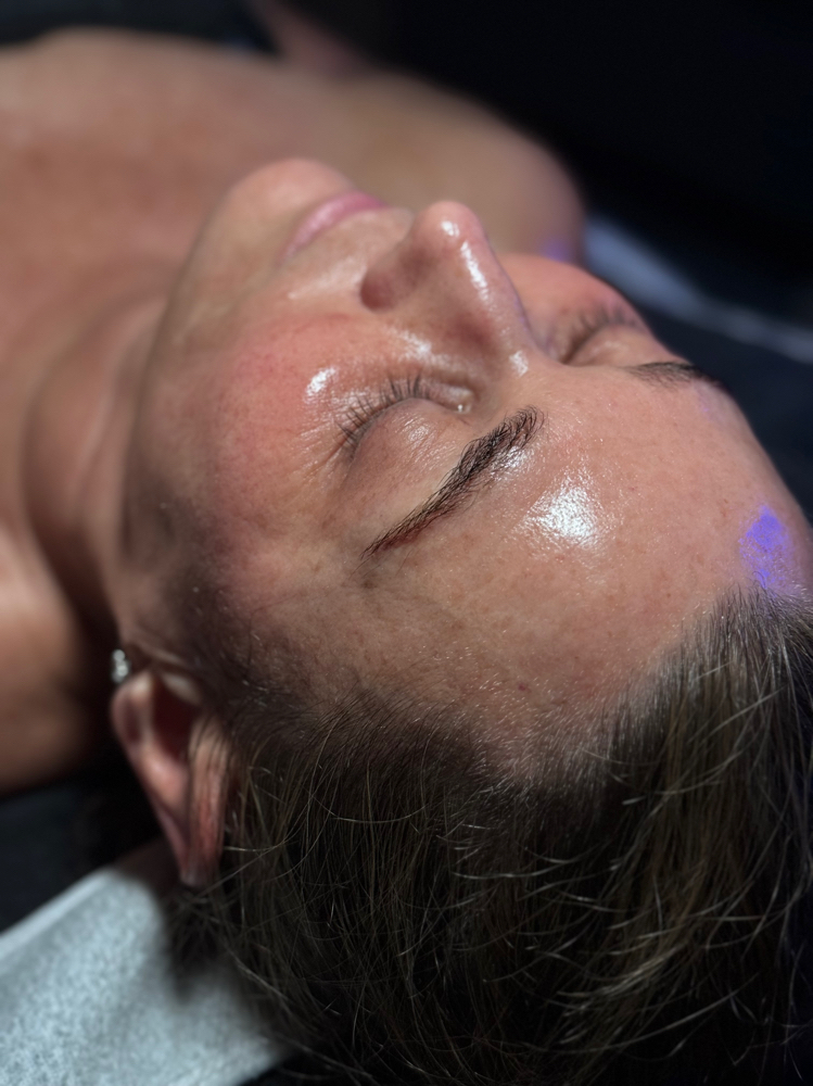 Deluxe Hydrafacial