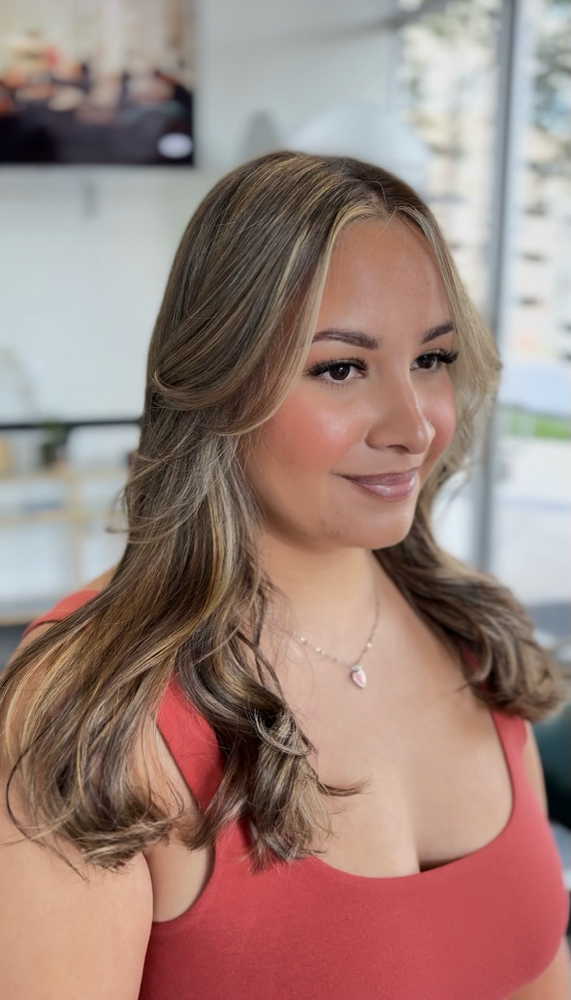 Mini Foil at Lavish Beauty in San Antonio, TX