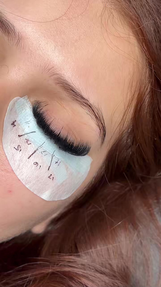 Add to Lash Set Wispy/Spikes