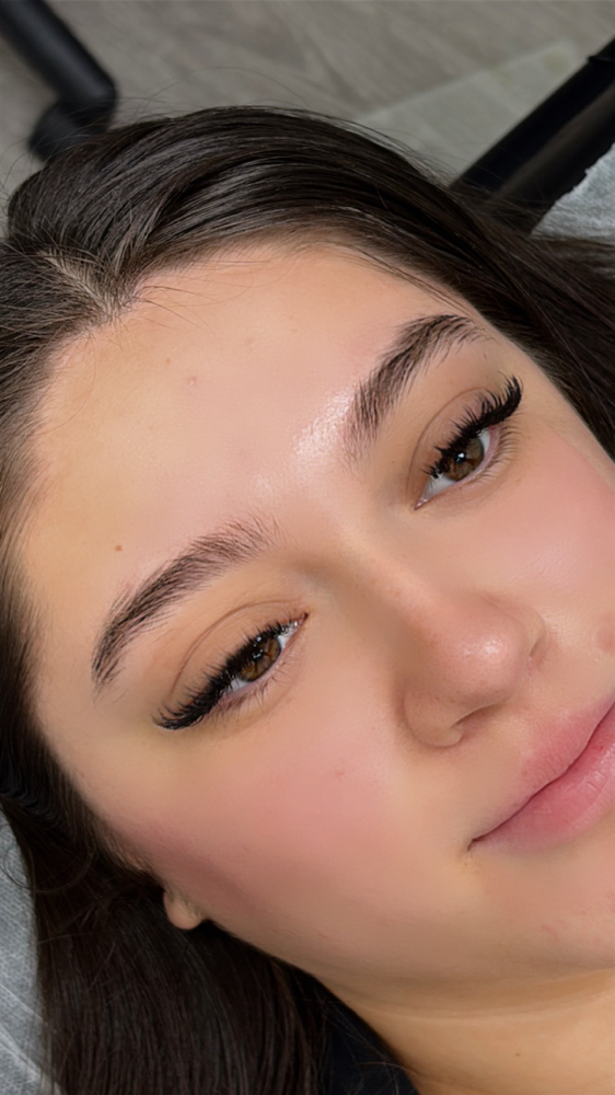 Lash Extension Removal at SIMPLY LINA in Athens, GA