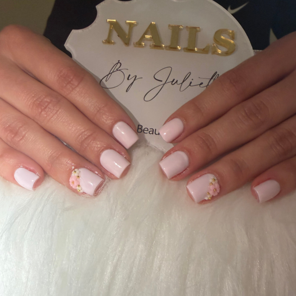 Gel Nails at Julieth Beauty Studio in Aurora, CO