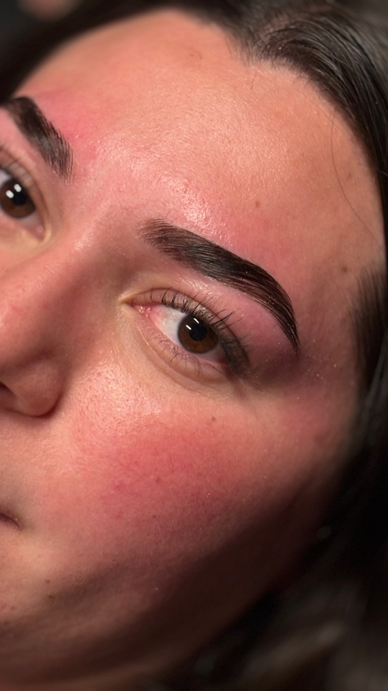 full brow lamination service ♡