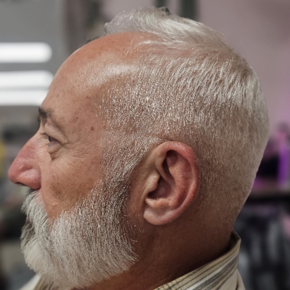 Beard & Hairline Cleanup at Desert Glam Beauty Lounge in Albuquerque, NM
