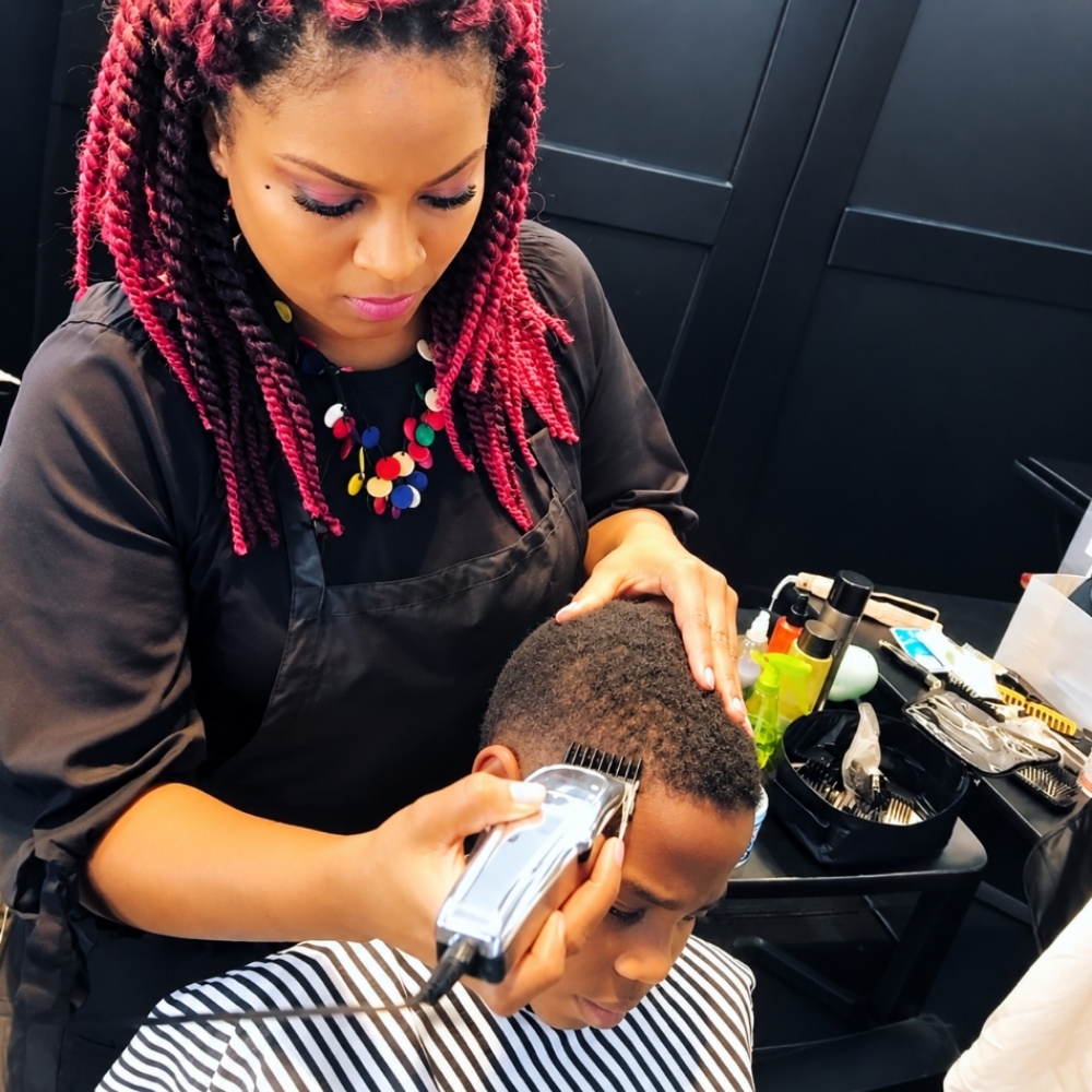 Men's Haircut & Shampoo at Pamper Me Salon & Spa Ste in Riverdale, GA