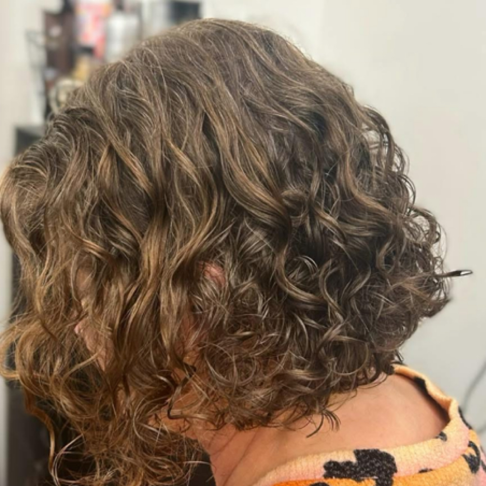 Treatment For Curly Hair at Jessica Smith in Laurel, MS