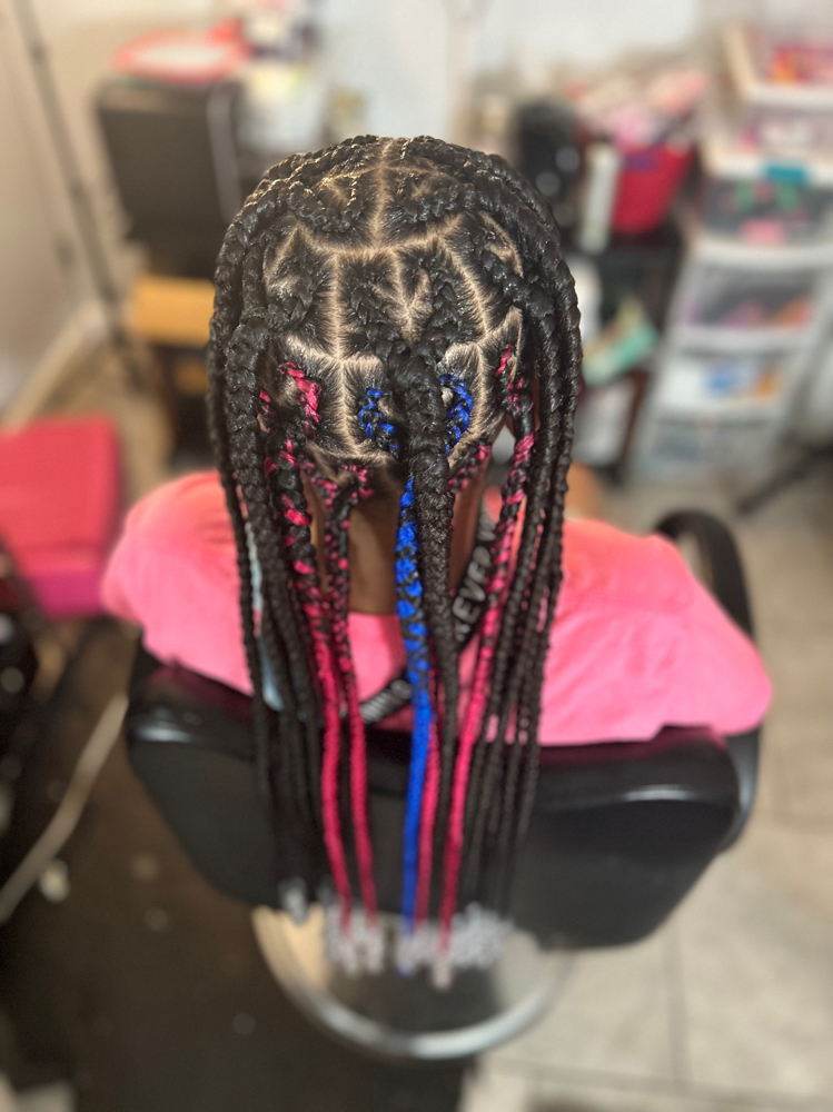 Kids Medium Heart Knotless Braids
