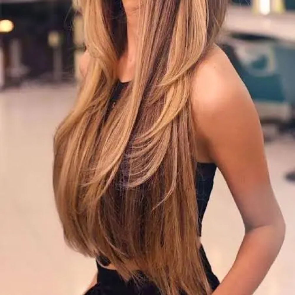 Women's Long Haircut at DH Salons In Cherry Creek in Denver, CO