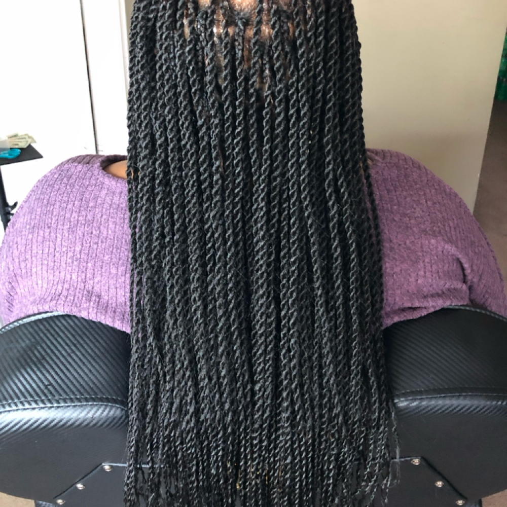 SMALL TWISTS at Burma The Braider