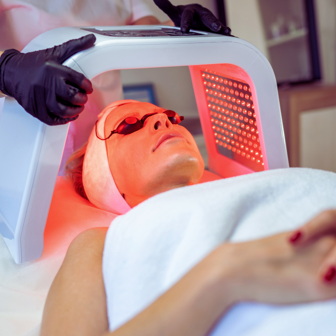 Lift + Glow LED Facial