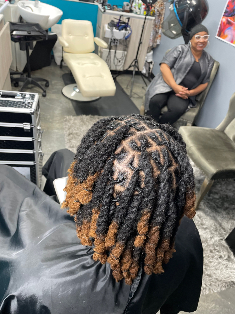Loc Retwist & Style