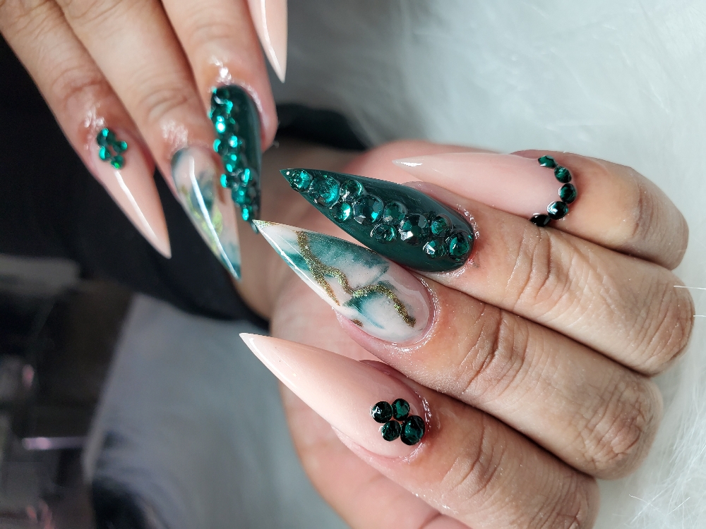 Medium Stiletto/Almond