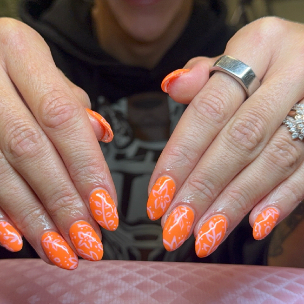 Freestyle Builder Gel at Jade Beauty Lounge in Piqua, OH