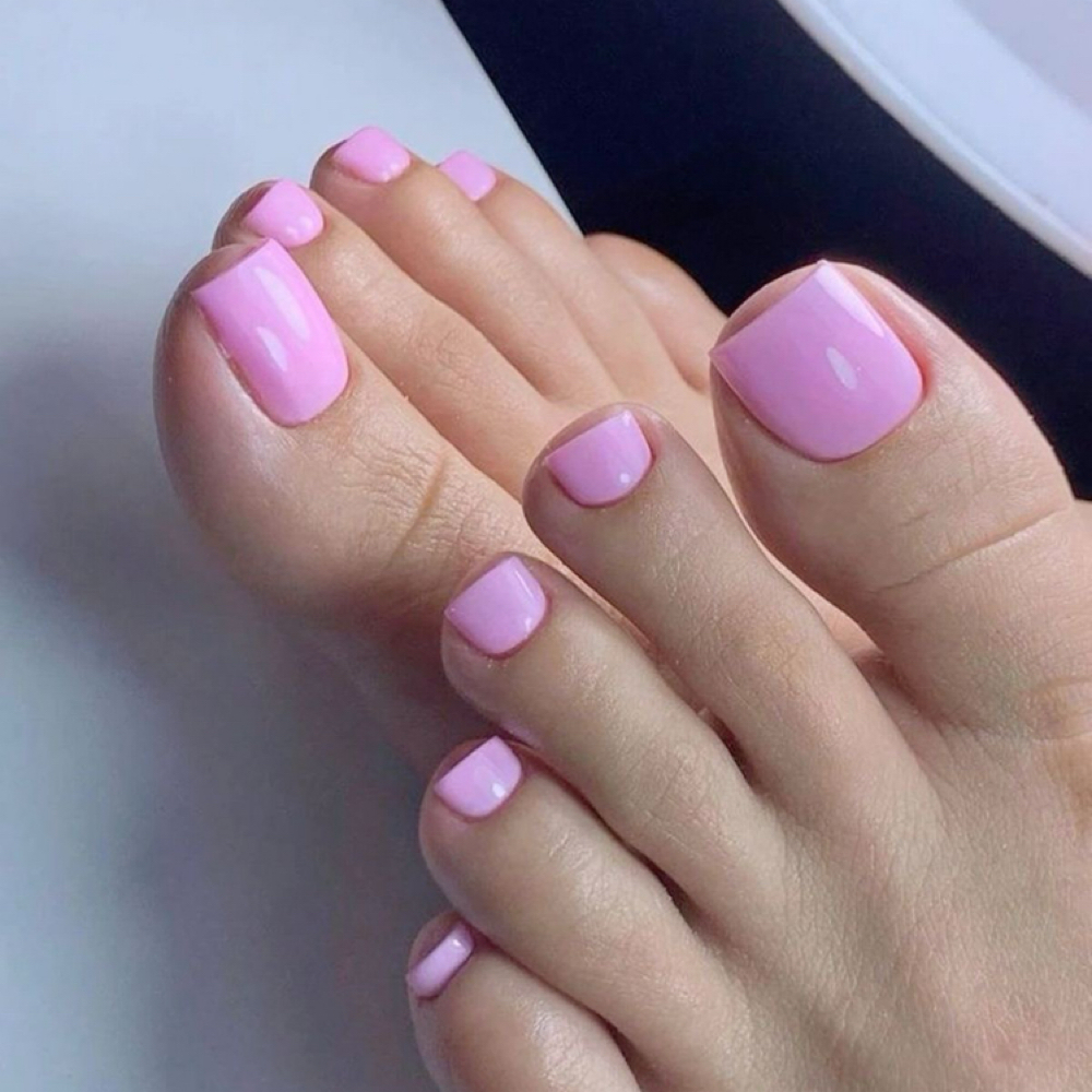 Pedicura Con Gel at BLOOM by Bianka ✨️ in Manitowoc, WI