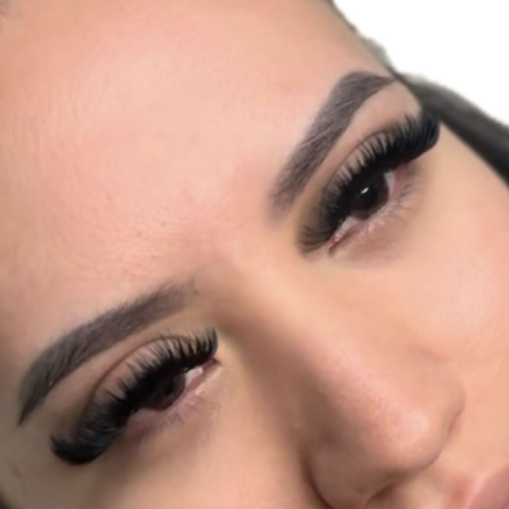 Hybrid | Volume at BrysBeautyLLC in Surprise, AZ