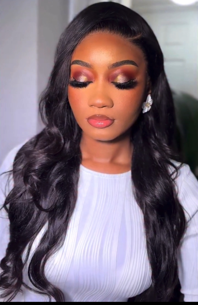 GLAM MAKE UP
