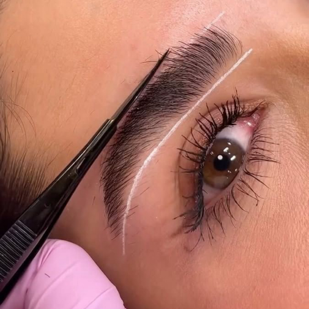 BROW DESIGN at JENNIBROOKE ARTISTRY in GAINESVILLE, FL