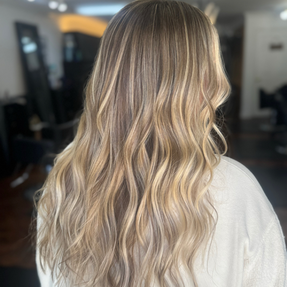 Partial Highlight at styledbyemma.roaton in Myrtle, MS