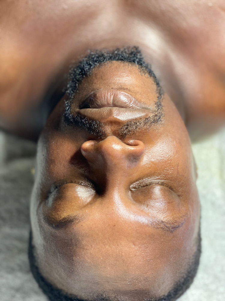 Gentlemen’s Facial