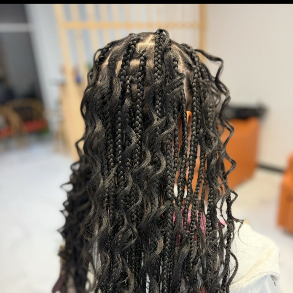 Goddess Knotless Braids at NW2D Salon in NWA, AR