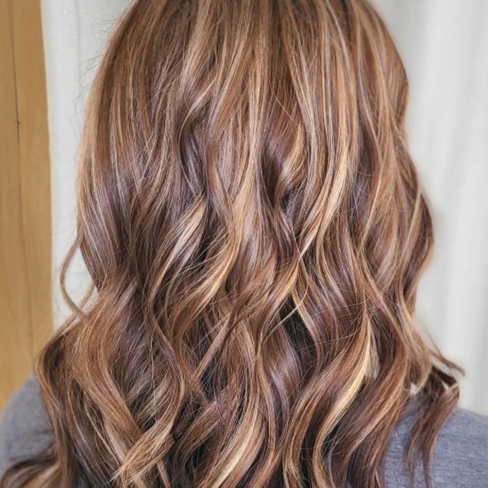 Full Base Color & Foil Color at Hoosier Momma Salon in Clay City, IN