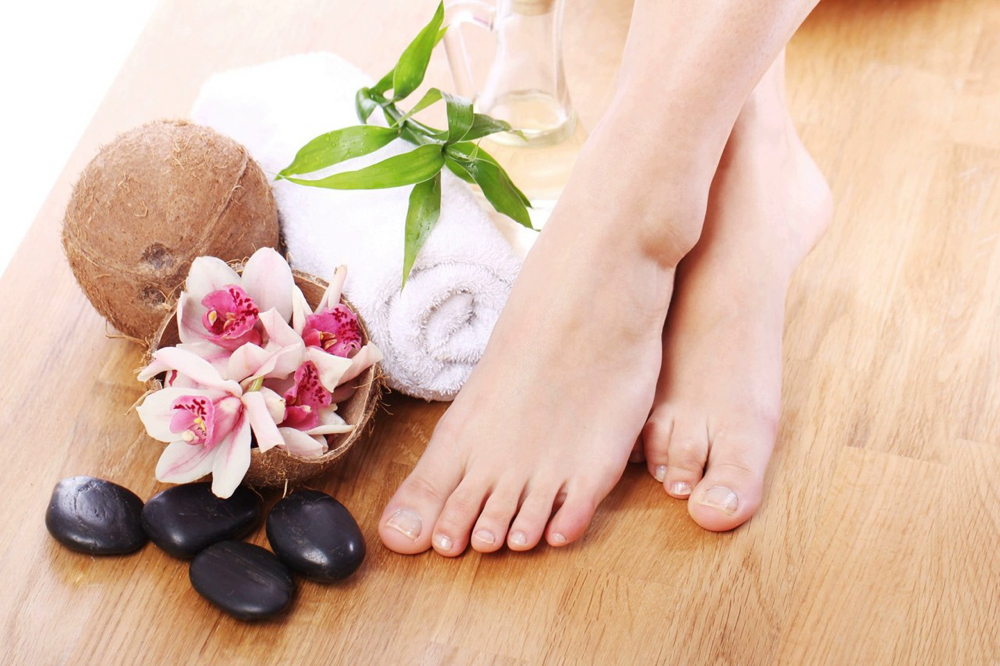 Deluxe Pedicure