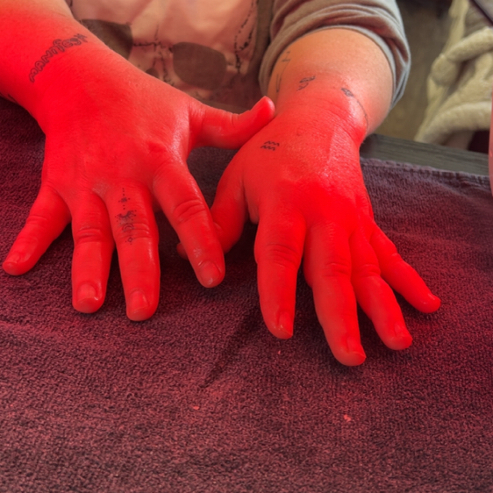 Steamed Hand Red Light Therapy at MRG Beauty Bar in Fremont, OH