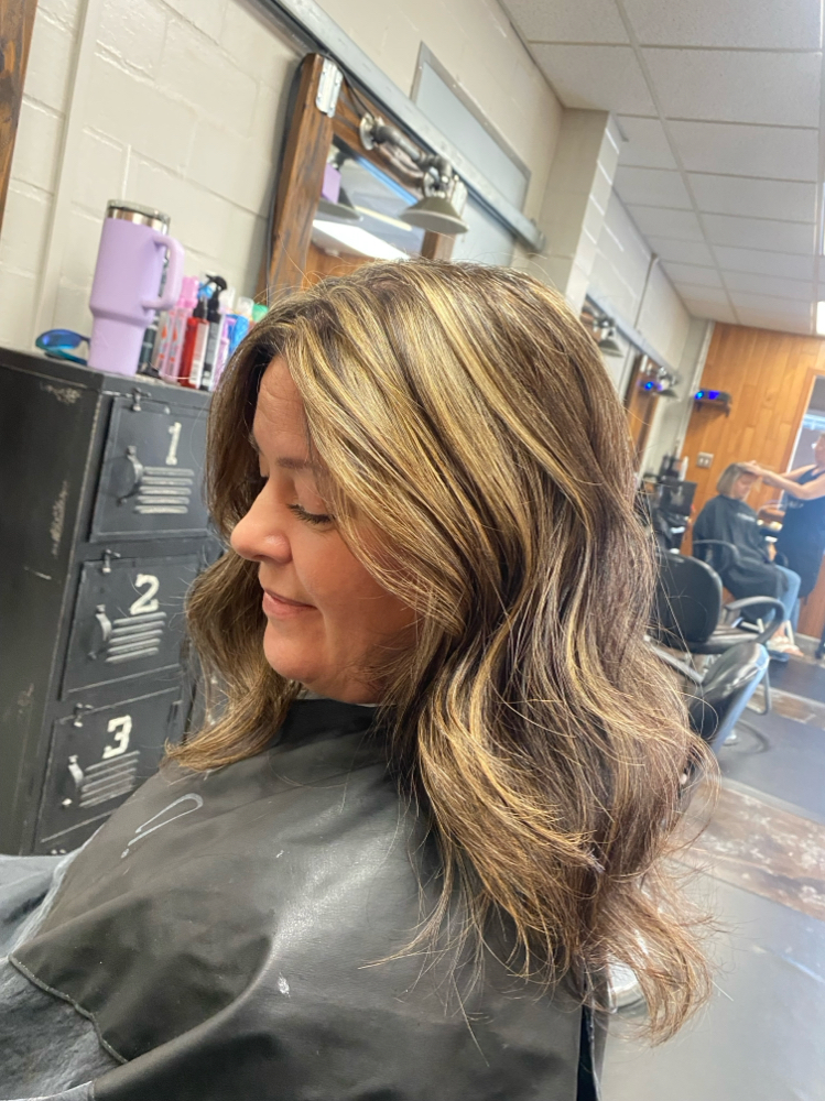 Partial Highlight (12-15 foils)