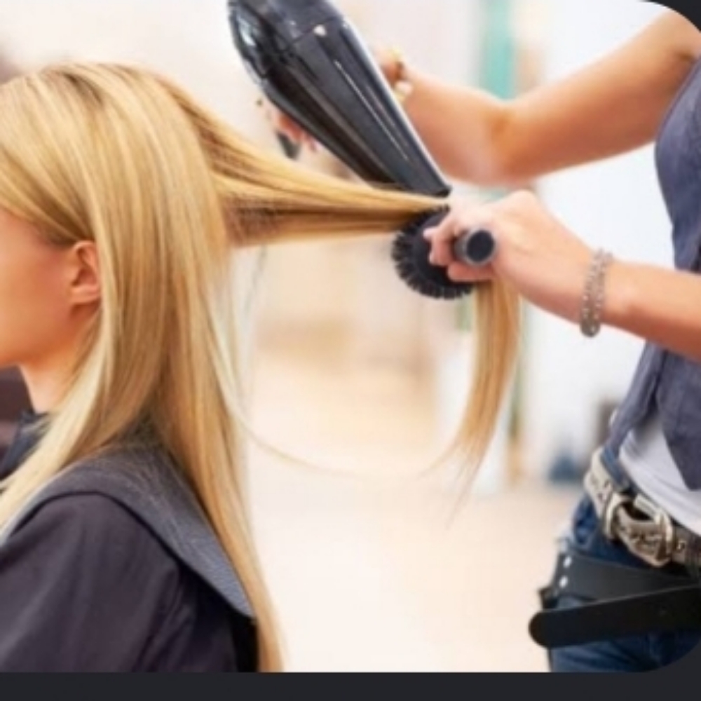 Wash And Style at Brooke & Pear Gallery in Haltom City, TX