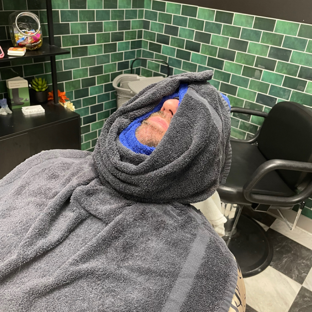 Deluxe Facial at Handsome Devils in Columbus, OH