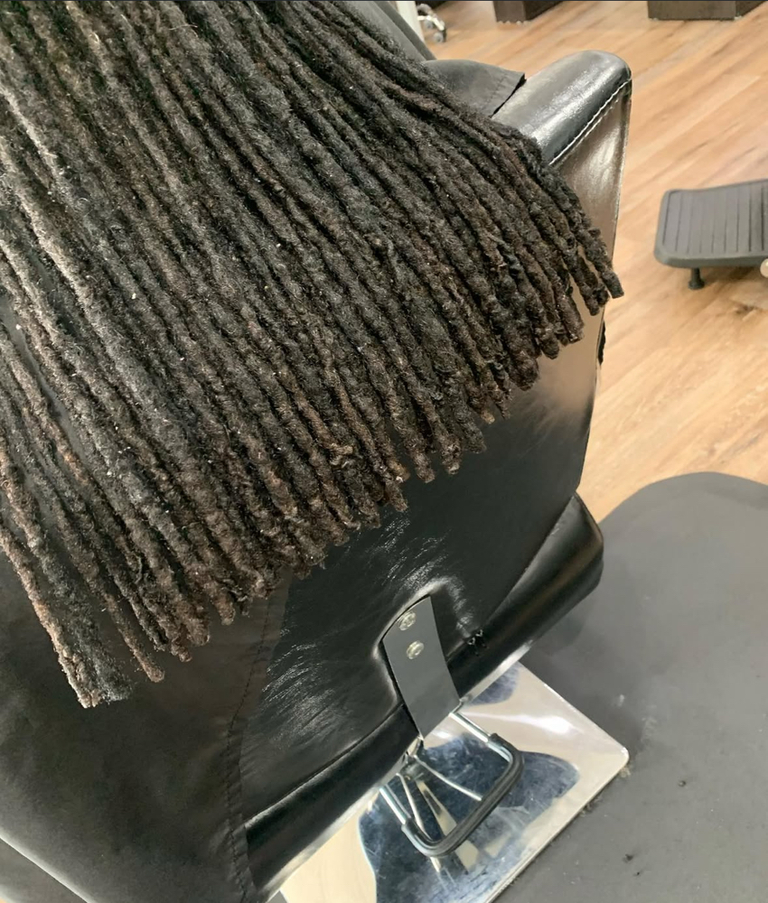 Loc Trim🔪 at Ultra Touch in Cleveland, OH