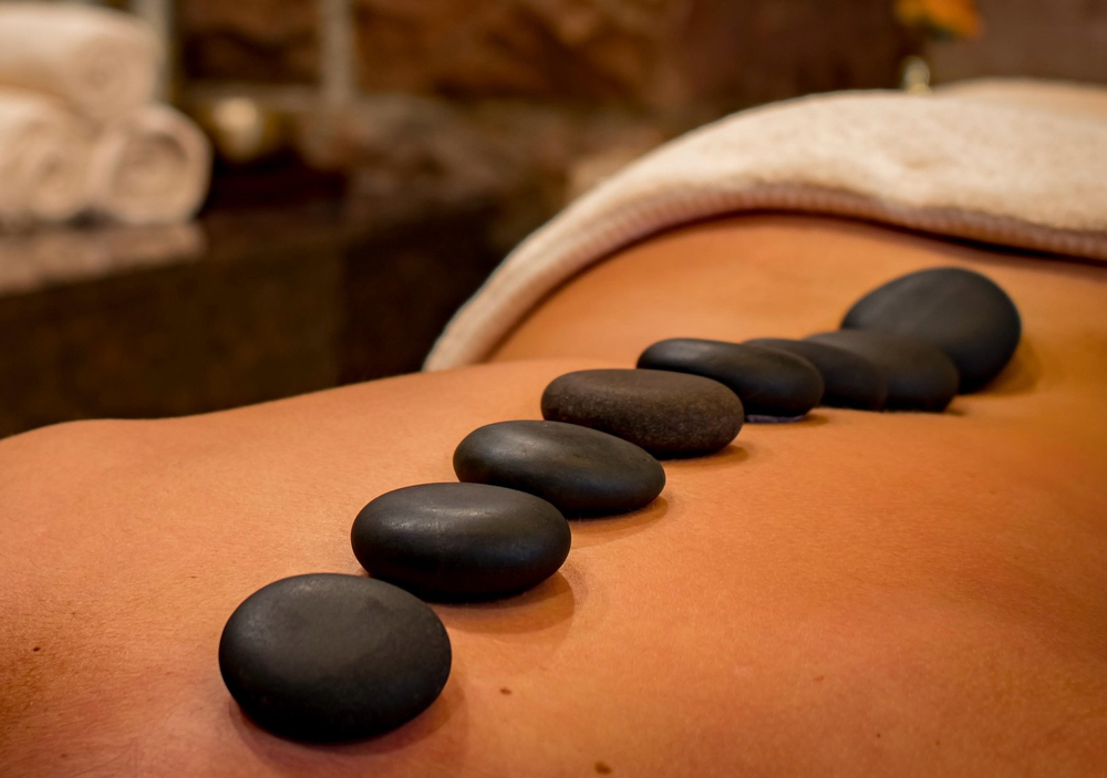 Aromatherapy Hot Stone Massage
