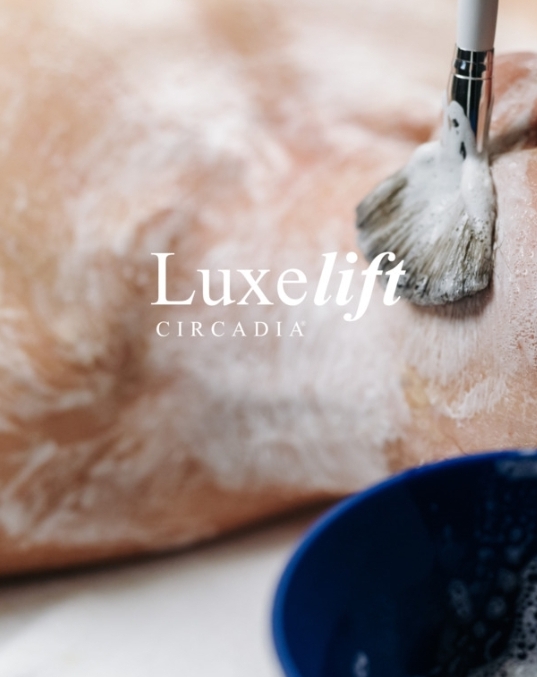 Signature Facial Luxe Lift