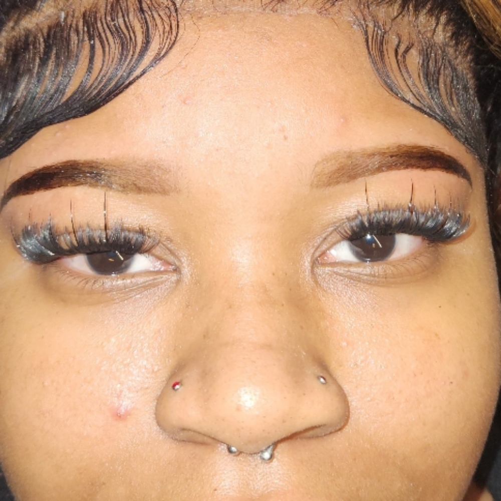 Brow Tint at Pinkie's Hair and Nails Salon Studio in Chattanooga, TN