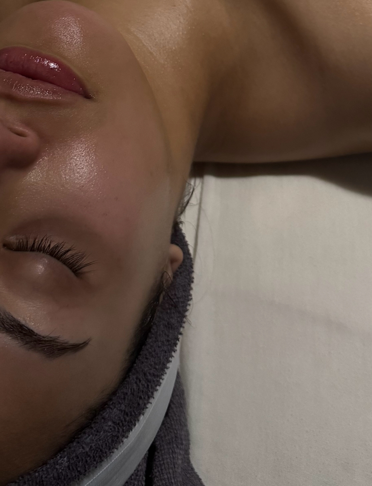 skin consultation at 5STARDOLLZ AESTHETICS in Wichita, KS