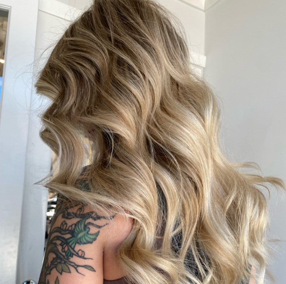 Radiance Full Highlight at The Rose Hair Studio in Manheim, PA