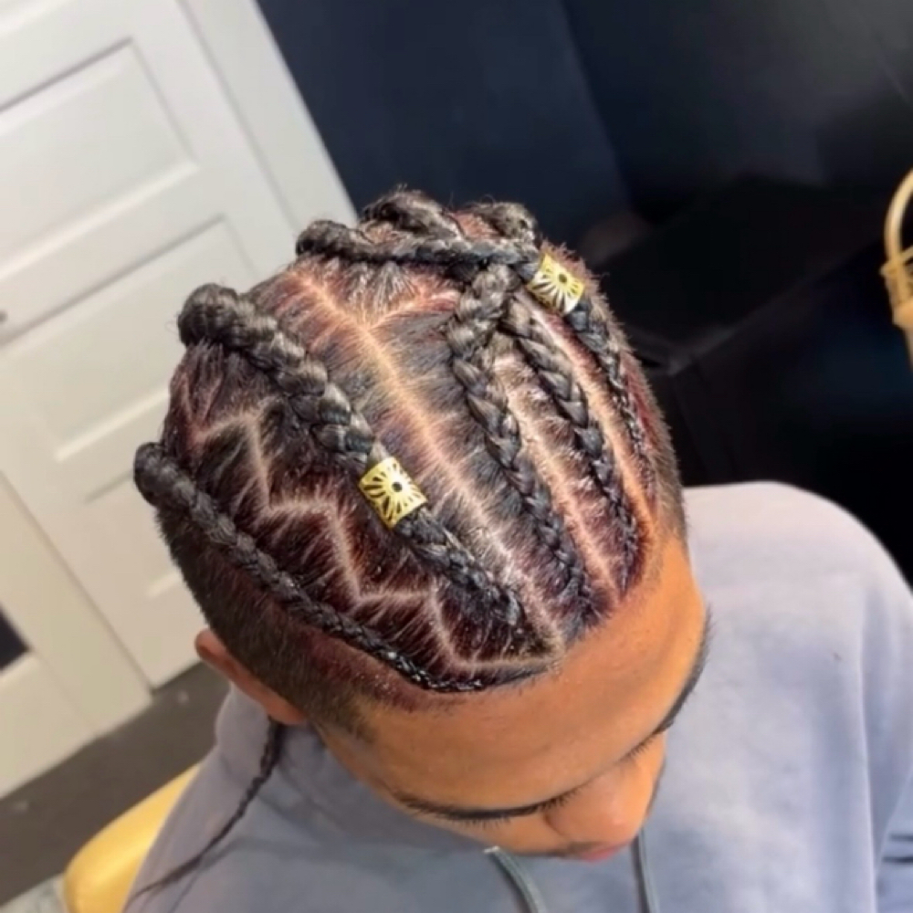 Freestyle Braids (Top of Head) at Juicy Braidz in San Diego, CA