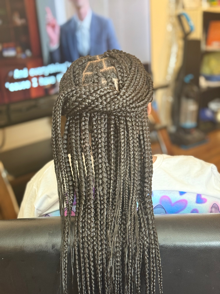 Kids Knotless(4-12) at One Touch by Shay in Fayetteville, NC