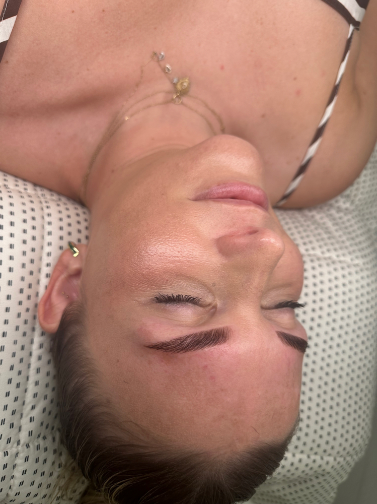 Brow Lamination/Wax/Tint