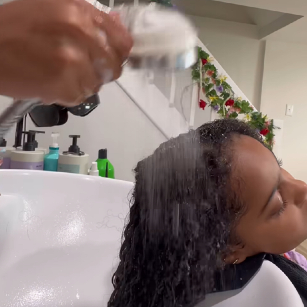 Treatments at FLUFF Curl Studio in Philadelphia, PA