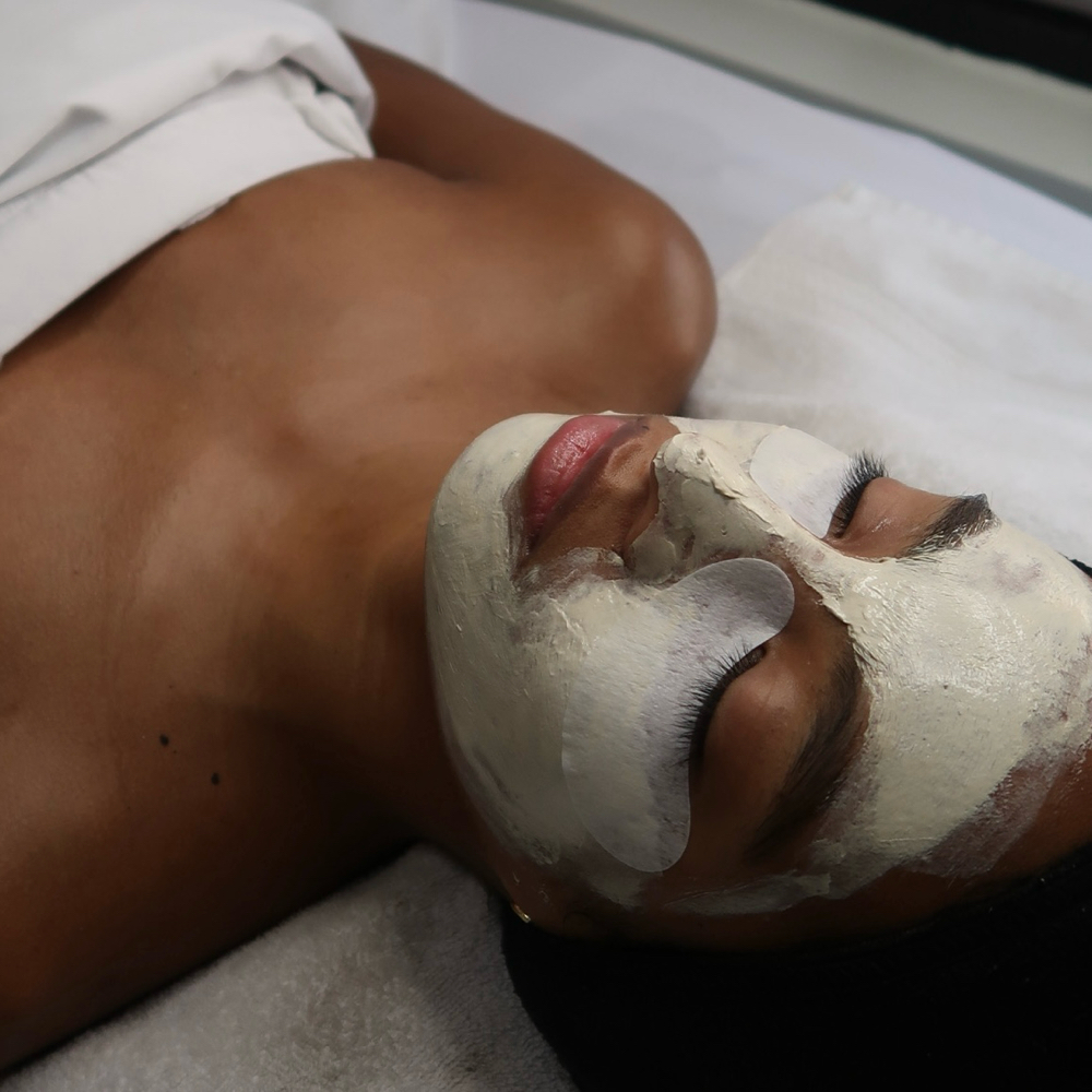 Signature Facial (New Client)