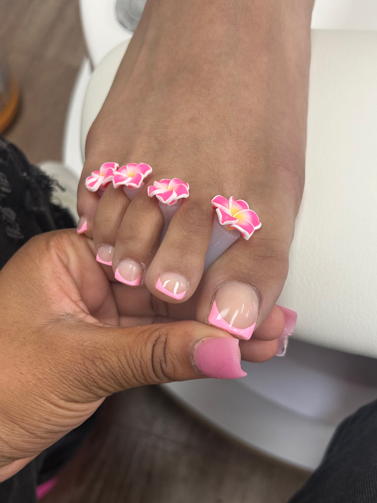 TOES 🫧