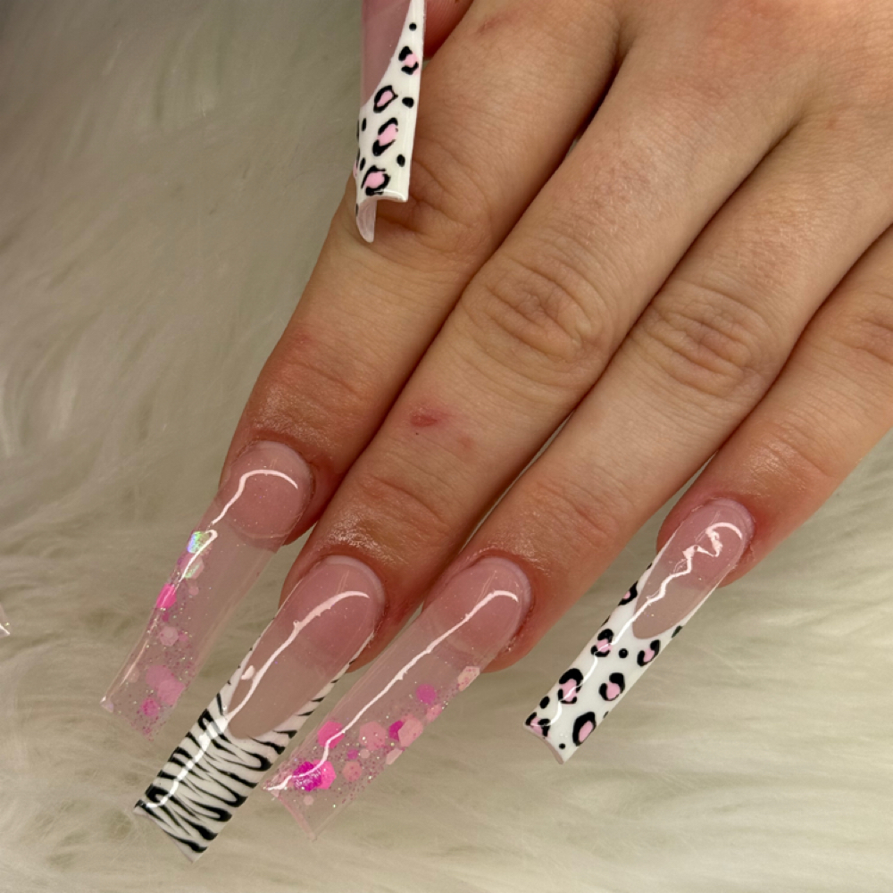 XXXL at Ikonic Aesthetic Lounge in Asheboro, NC