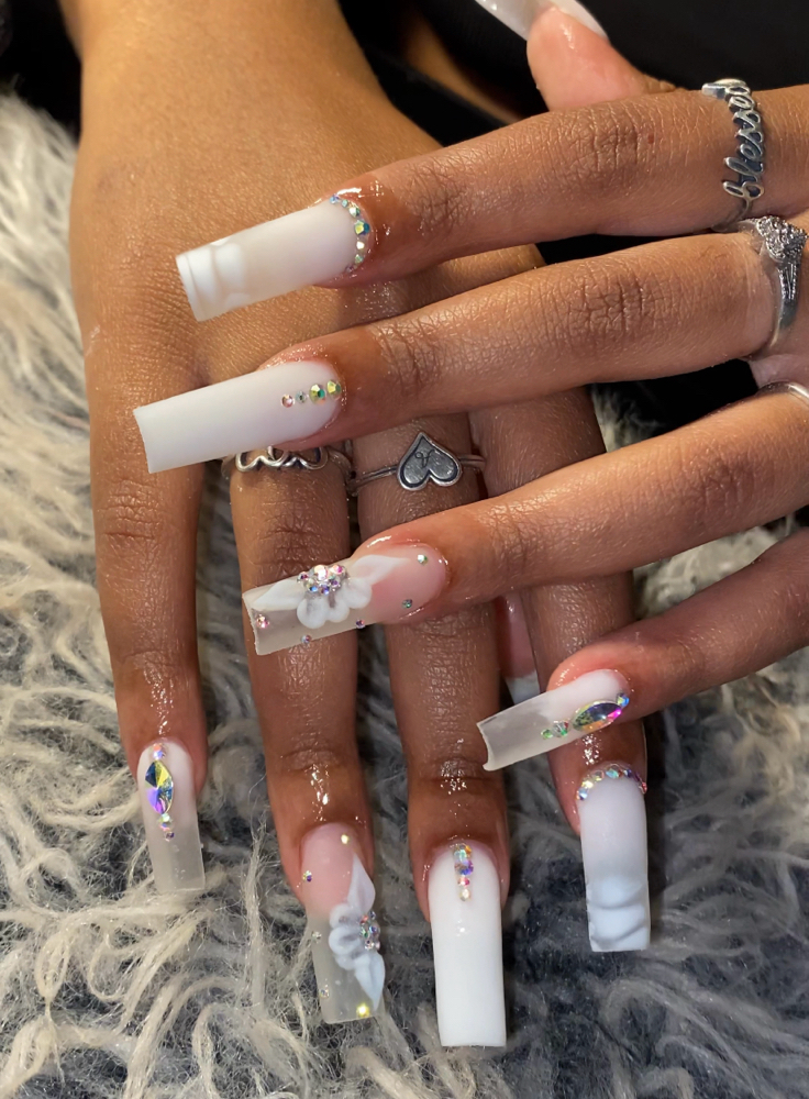 Acrylic Nail Repair