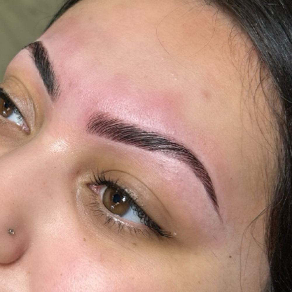 Brow Lamination 💫 at Deseo Aesthetics in Wichita, KS