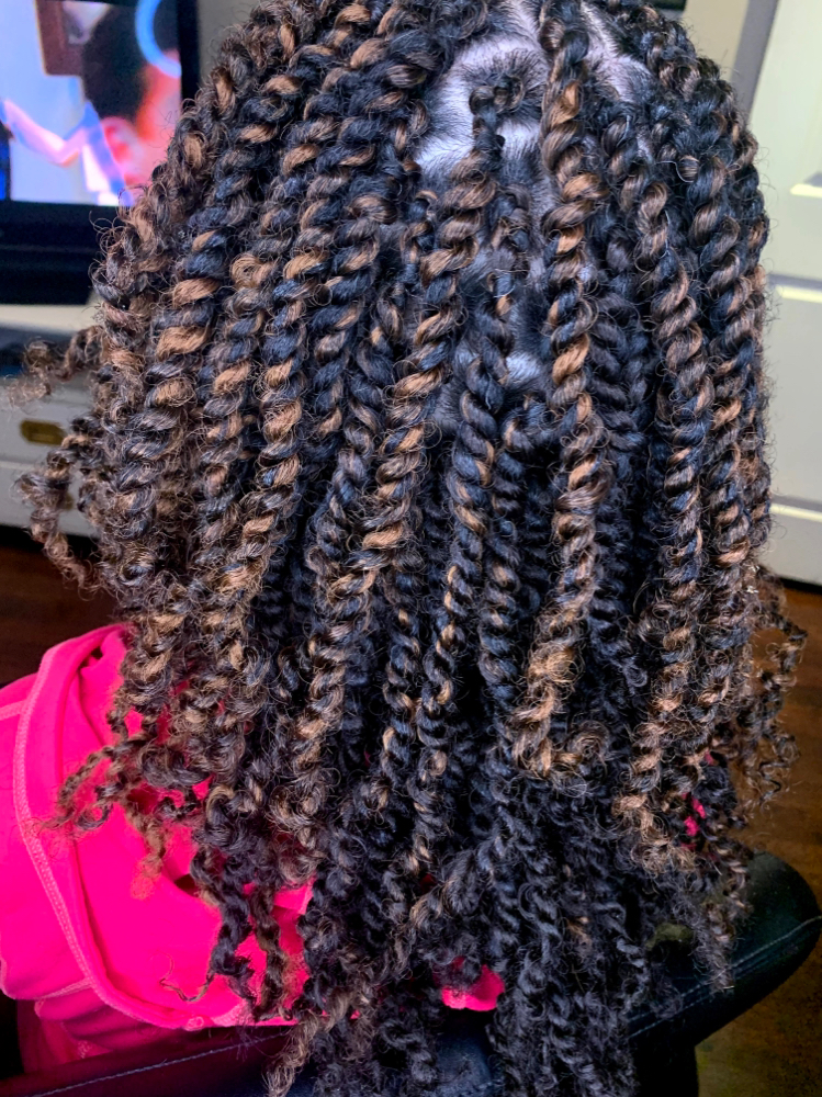 Medium Size Twist